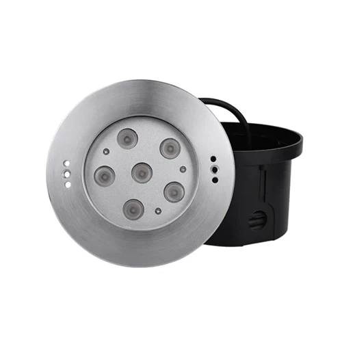 Povandeniniai žibintai požeminiam baseinui